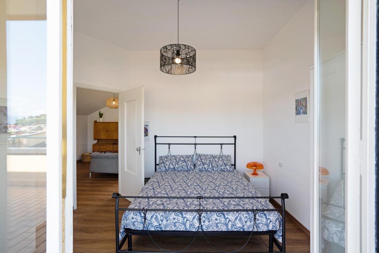 La Casa Del Riccio Apartment Arona Ngoại thất bức ảnh