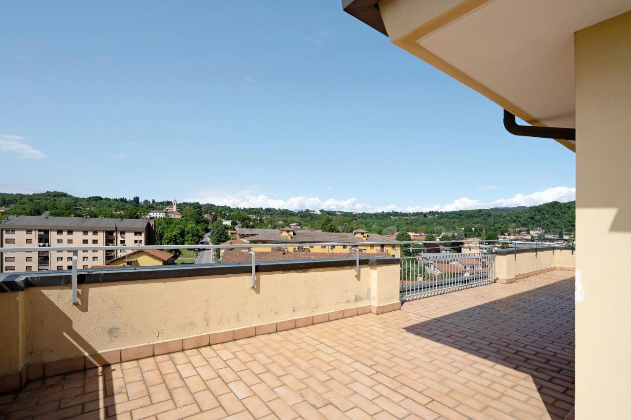 La Casa Del Riccio Apartment Arona Ngoại thất bức ảnh